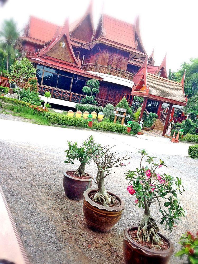 Jaroenrat Resort Samut Songkhram Экстерьер фото