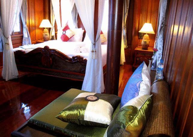 Jaroenrat Resort Samut Songkhram Номер фото