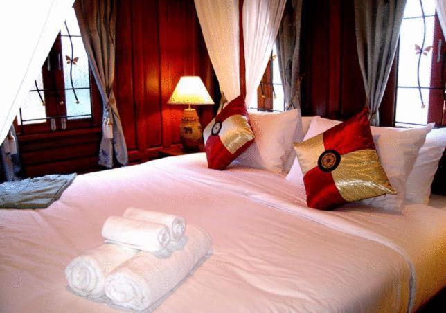 Jaroenrat Resort Samut Songkhram Номер фото